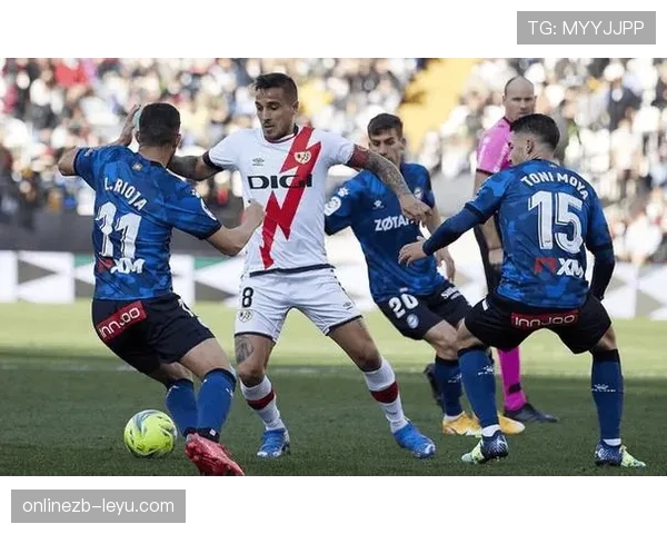 纽伦堡中场新战术曝光，力争联赛翻盘表现亮眼