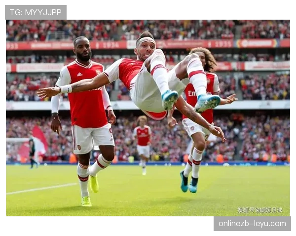 西汉姆联勇夺欧协联冠军,状态火热成焦点 西汉姆联勇夺欧协联冠军,状态火热成焦点