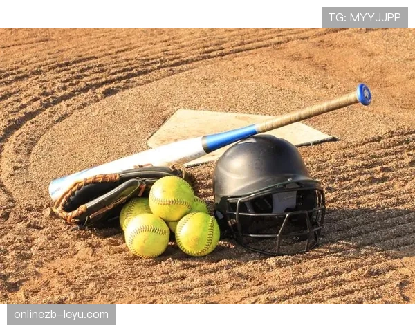 罗贝托国家队生涯回顾:辉煌成就与难忘时刻交织铸就传奇 罗贝托国家队生涯回顾:辉煌成就与难忘时刻交织铸就传奇